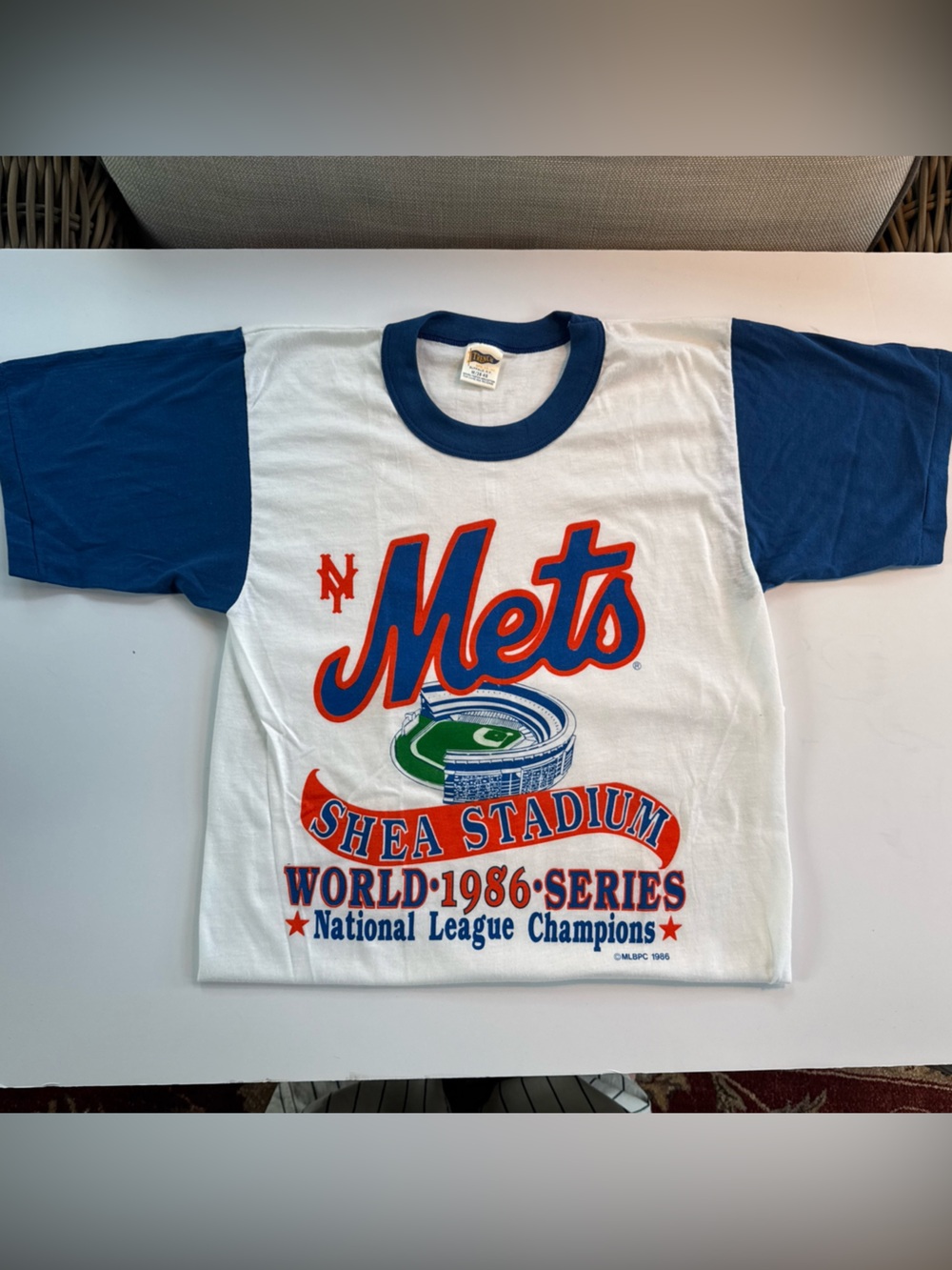 Vintage 1986 world series NY Mets Baseball Tshirt Shea Stadium Med 38 40 TRENCH